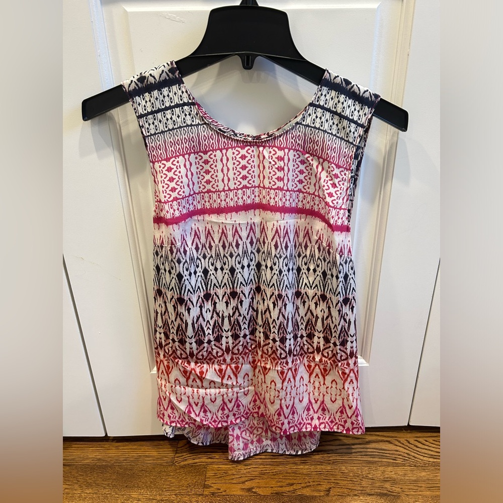 Charlie Jade xs 100 percent silk top